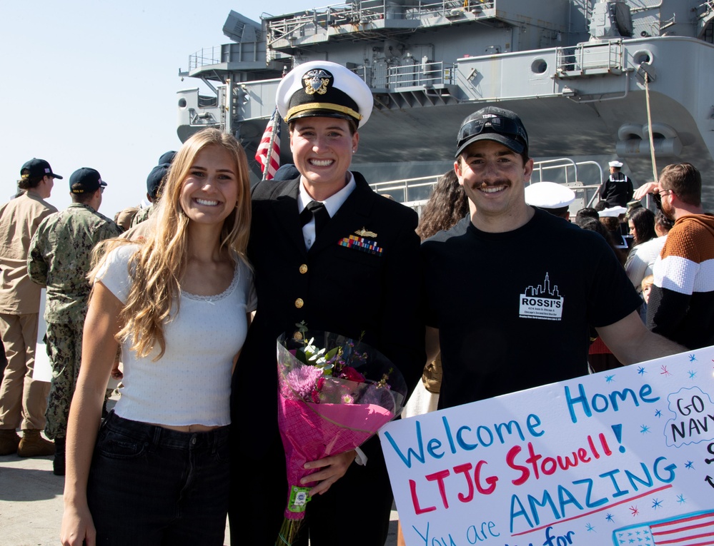 USS Stockdale (DDG 106) Returns from Deployment