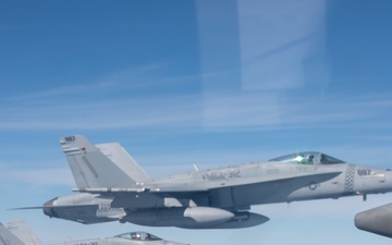 U.S. Marines aerial refuel during Cope North 25