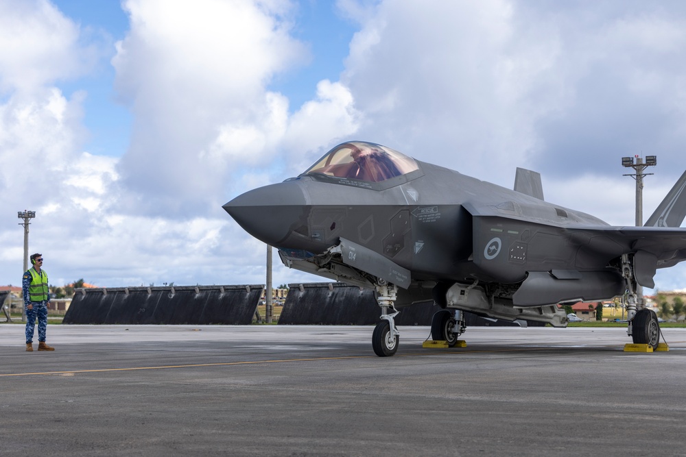 Australian F-35As prepare for flight operations during Cope North 25