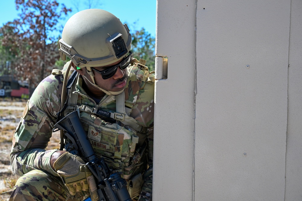 Field training challenges defenders, improves readiness