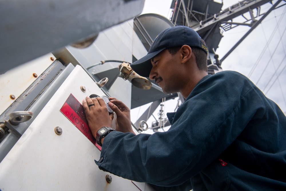 USS Sterett participates in Pacific Steller 2025