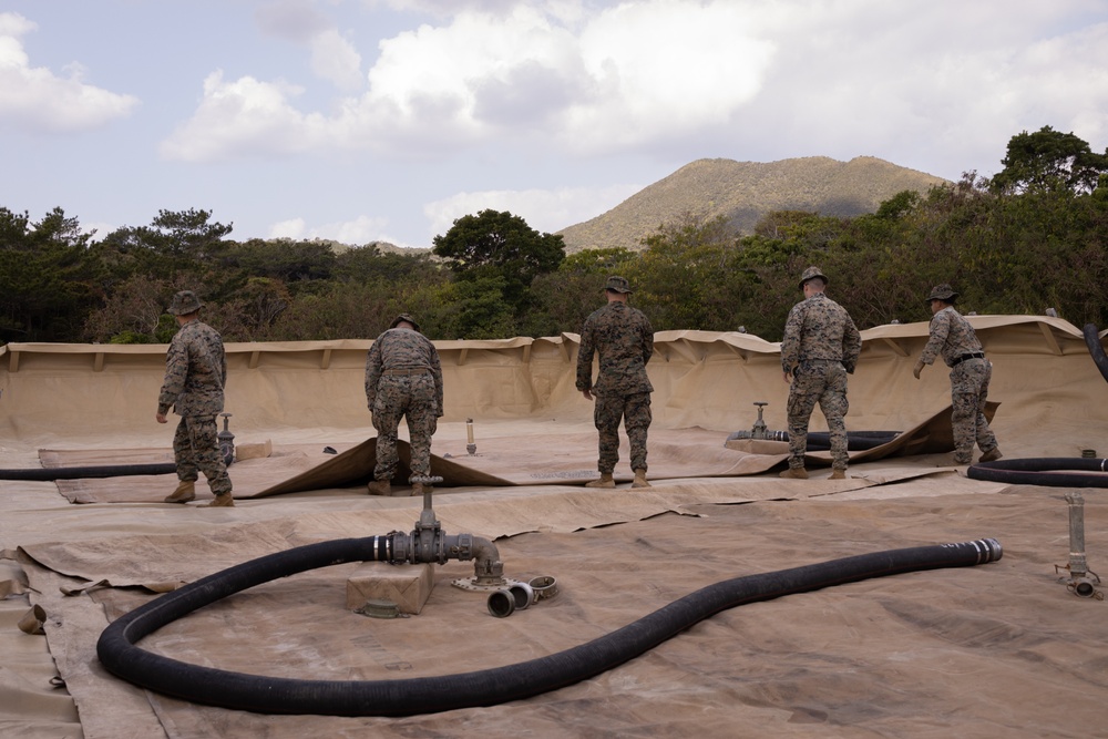 9th ESB Assembles Landing Zone Fuel Sites During Fuel Support Operation Training