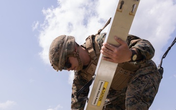 9th ESB Assembles Landing Zone Fuel Sites During Fuel Support Operation Training