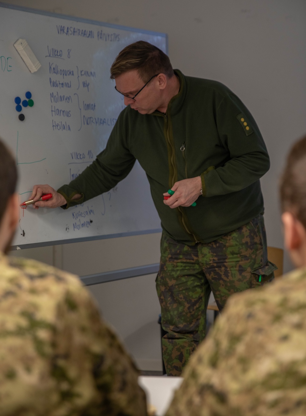 10th Mountain Division and Canadian soldiers participate in drivers training during Arctic Forge 25