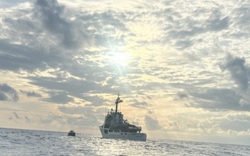 Coast Guard transfers 23 aliens to Bahamas