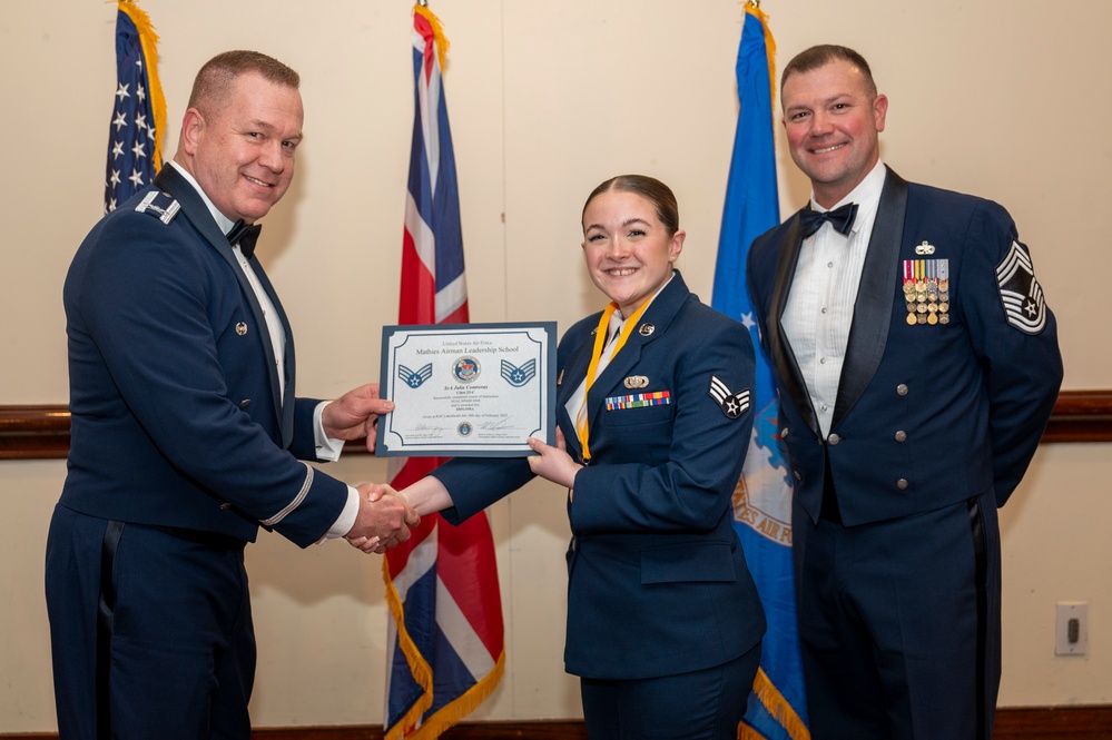 RAF Lakenheath recognizes ALS graduates