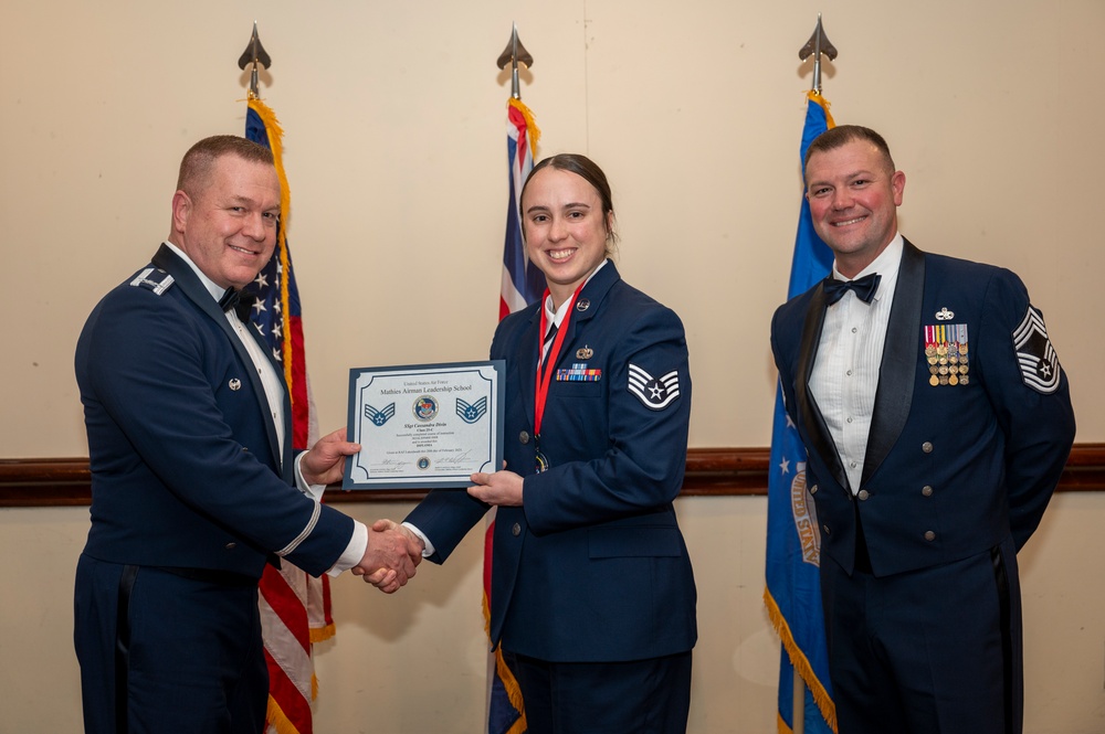 RAF Lakenheath recognizes ALS graduates