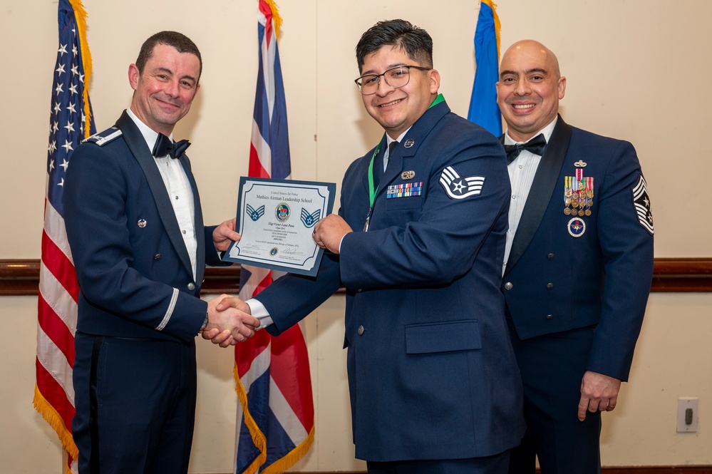 RAF Lakenheath recognizes ALS graduates