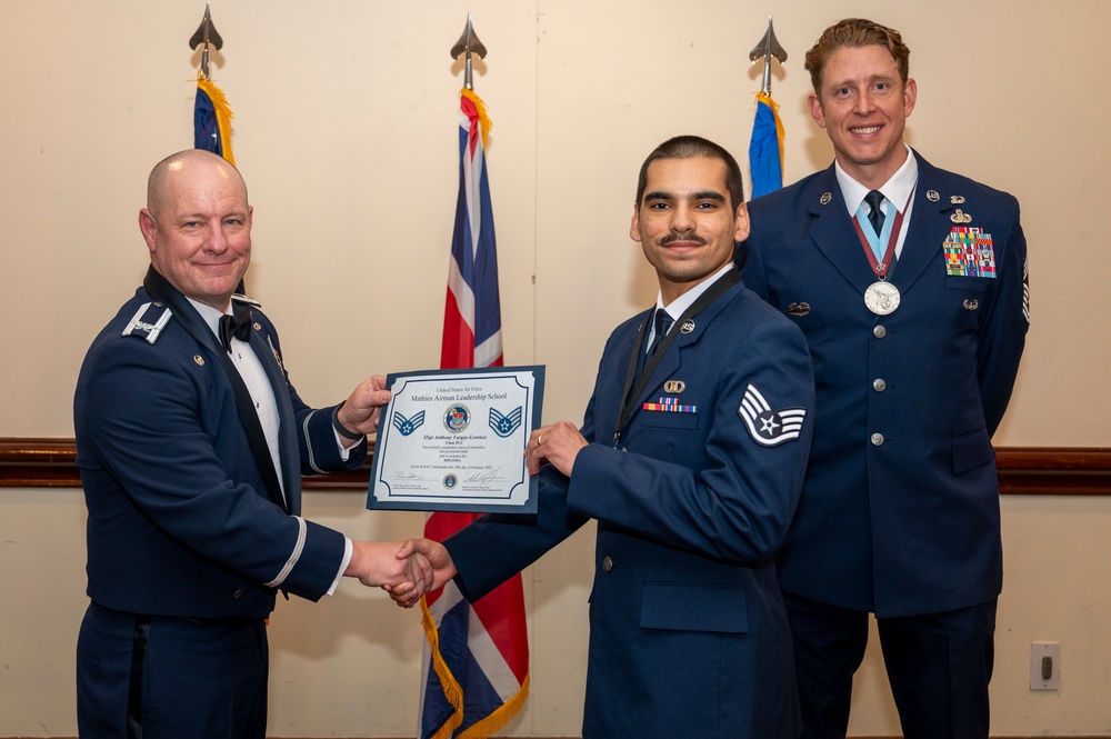 RAF Lakenheath recognizes ALS graduates