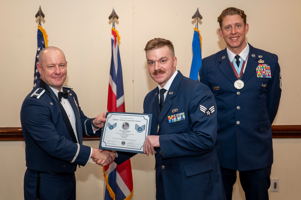 RAF Lakenheath recognizes ALS graduates