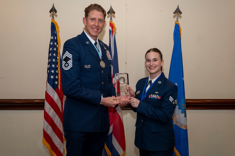 RAF Lakenheath recognizes ALS graduates