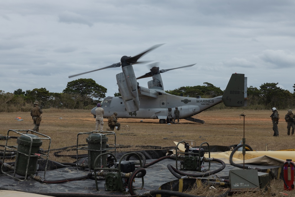 31st MEU | VMM-262 (Rein.) conducts Forward Arming and Refueling Point exercise