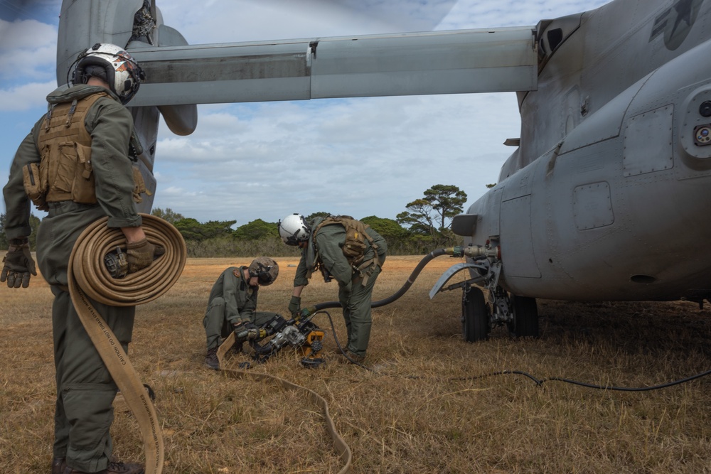 31st MEU | VMM-262 (Rein.) conducts Forward Arming and Refueling Point exercise