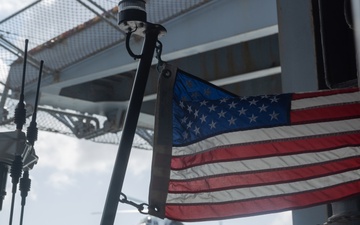 31st MEU | USS America (LHA 6) conducts RAS