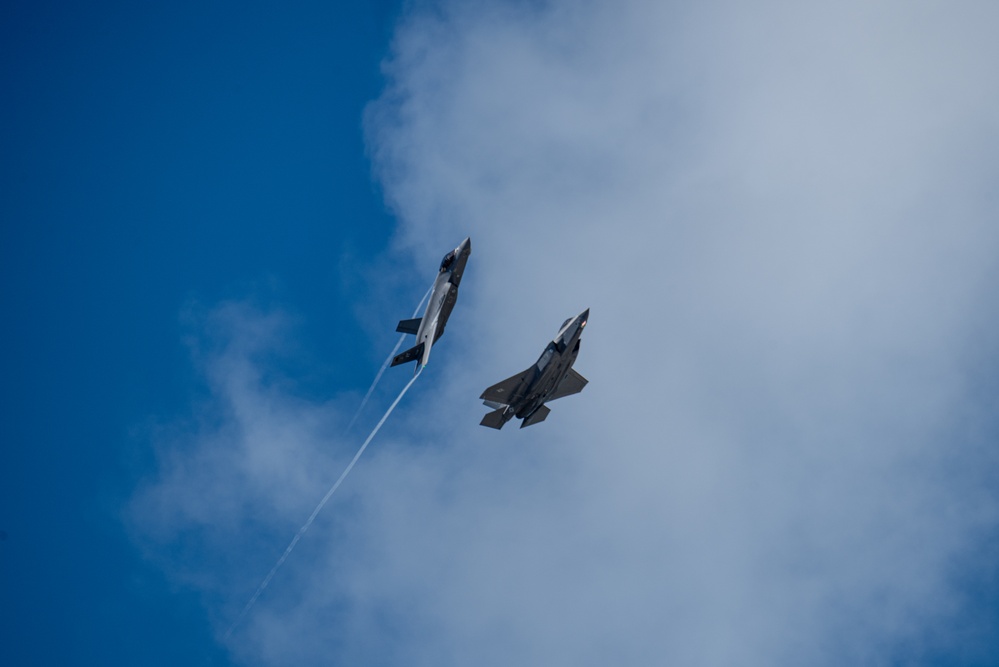 USAF, JASDF, RAAF pilots conduct aerial practices during CN25