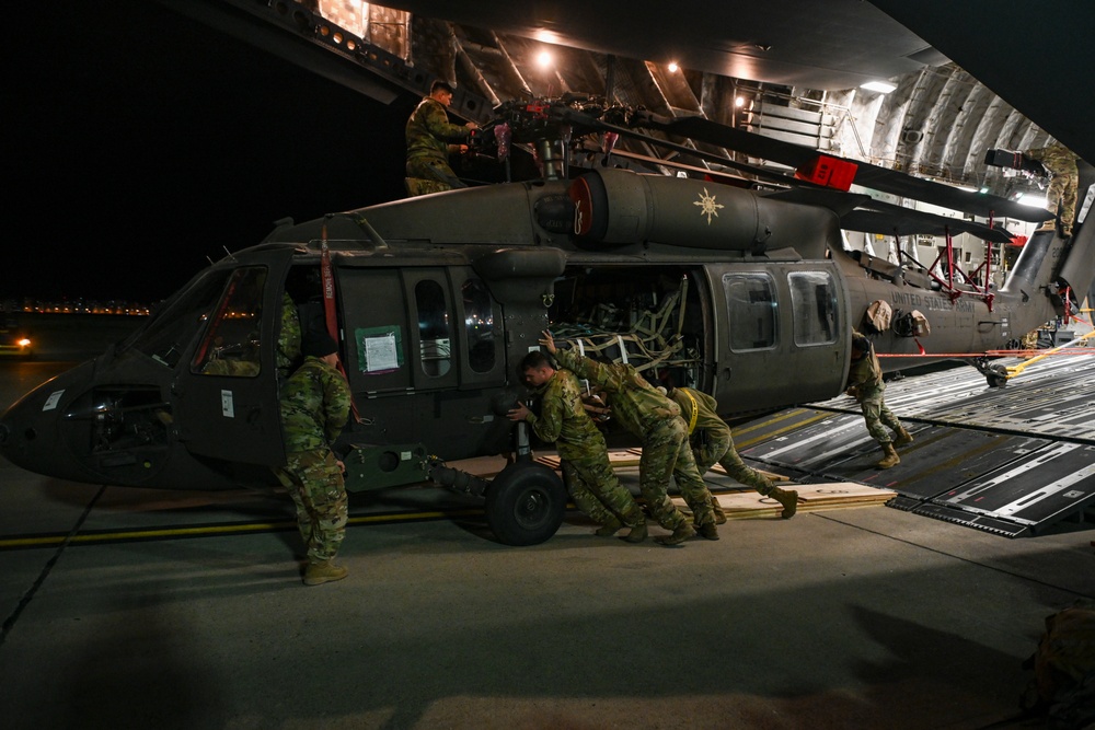 U.S. Army rotates Black Hawk units at Incirlik AB