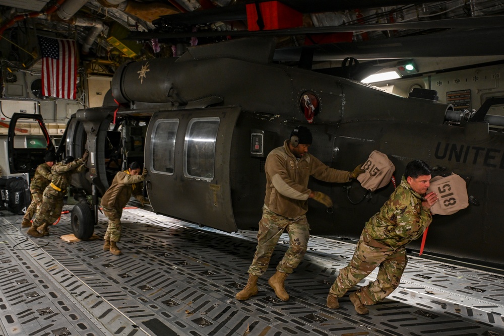 U.S. Army rotates Black Hawk units at Incirlik AB