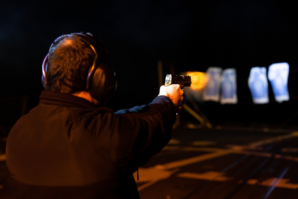 USS Oscar Austin (DDG 79) Conducts Small Arms Training