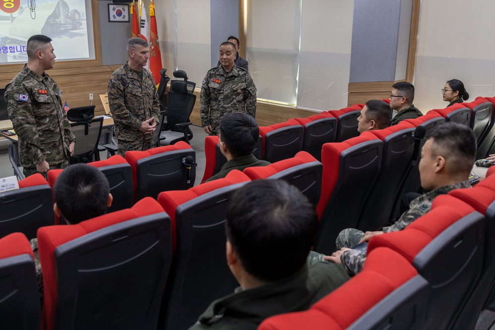 3rd MLG CG visits ROK 1st MarDiv, MLG During Bilateral Exercises