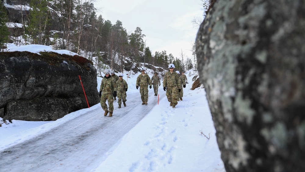 41st Field Artillery Brigade begins operations for Joint Viking 25 in Norway