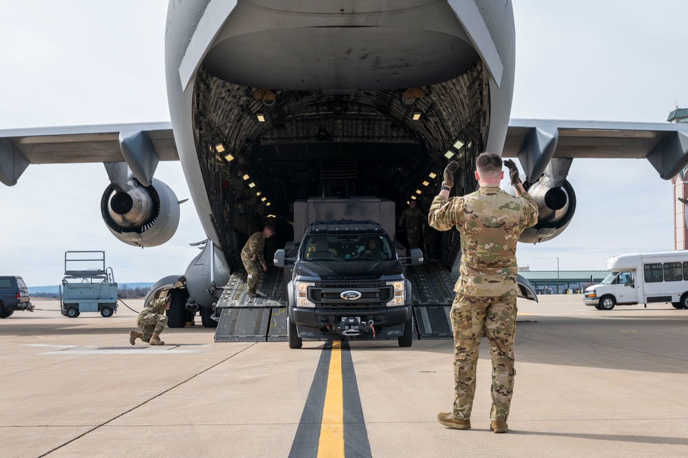 167th AW Airlifts 32nd WMD-CST