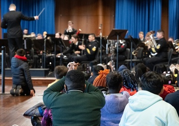 DMV students visit Navy Yard
