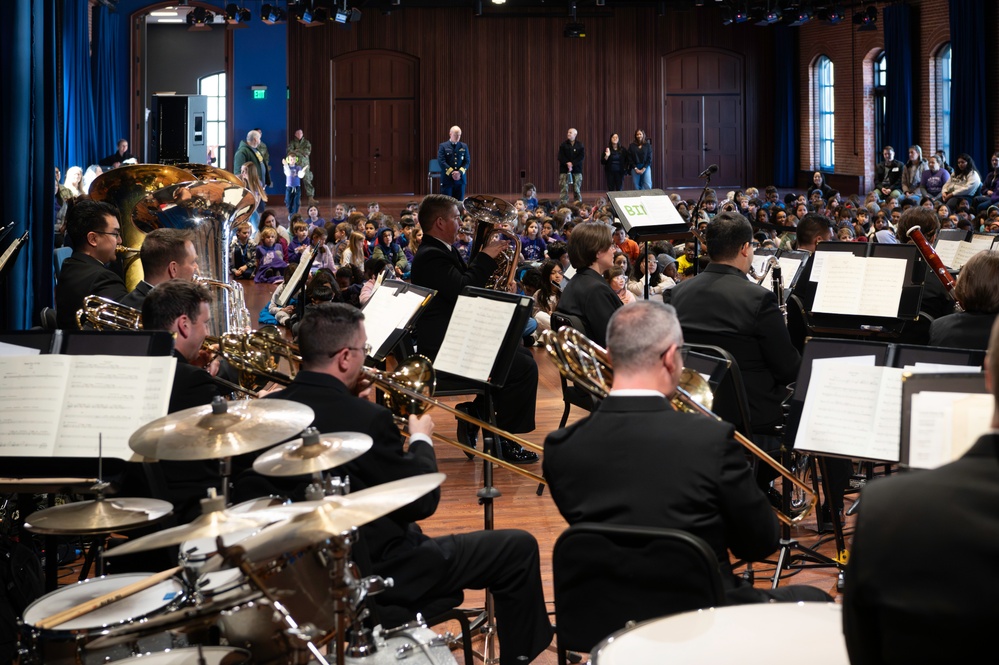 Students visit U.S. Navy Band at Washington Navy Yard