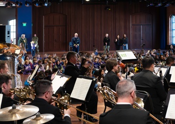 Students visit U.S. Navy Band at Washington Navy Yard