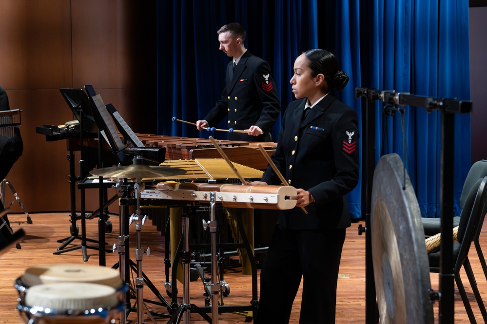 Students visit U.S. Navy Band at Washington Navy Yard