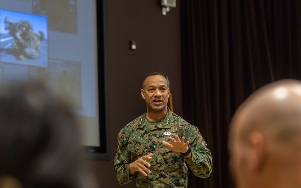 II MEF Town Hall