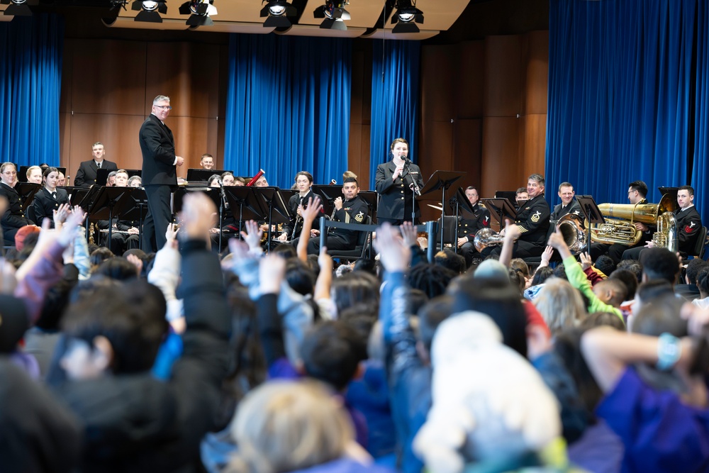 Students visit U.S. Navy Band at Washington Navy Yard