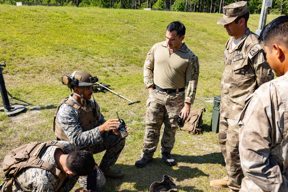 Peruvian Marines Visit School of Infantry – East