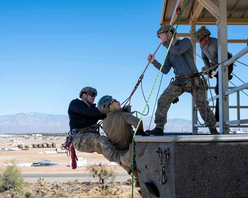 High angle, higher standards: 48th Rescue Squadron conducts high angle rescue training