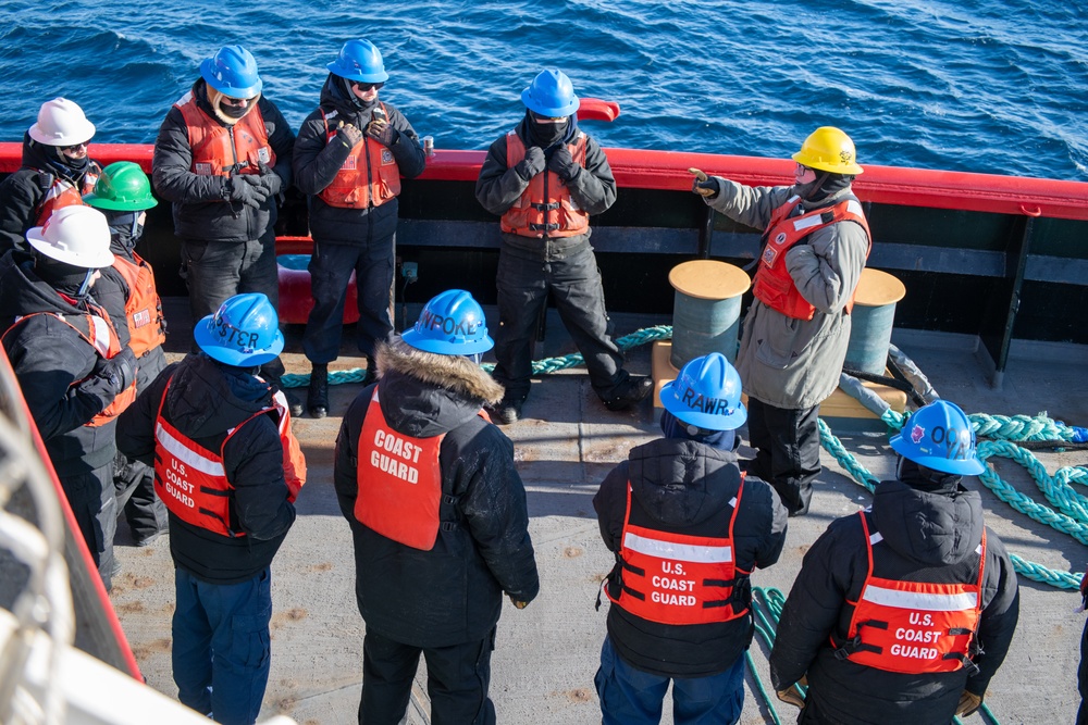 USCGC Polar Star (WAGB 10) visits NSF McMurdo Station during Operation Deep Freeze
