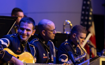 Dr. Marc Dickman performs with The U.S. Army Blues