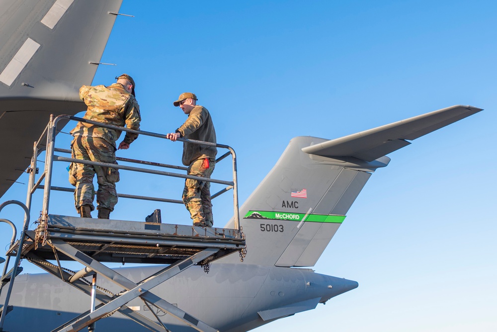 7th EAS Maintainers Keep Aircraft Flying During Exercise Bamboo Eagle 25-1