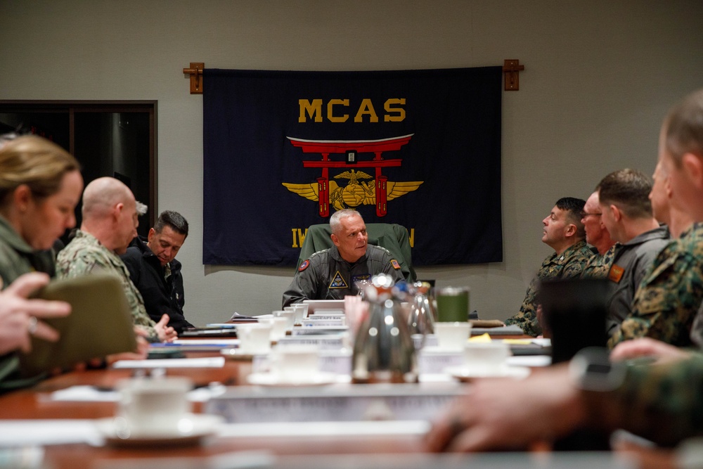 Vice Admiral Daniel Cheever Visits Marine Corps Air Station Iwakuni