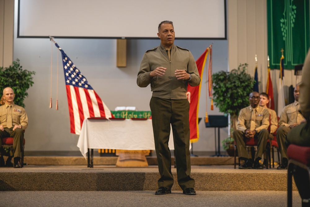 U.S. Marines graduate from Advanced Expeditionary Logistics Course and Logistics Intelligence Planners Course 1-25