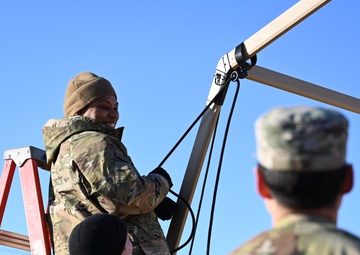 Med Hawks execute EMEDS HRT training