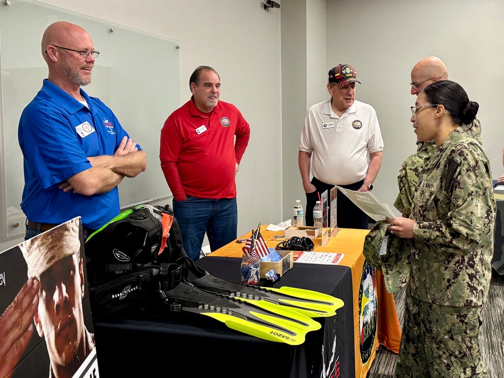 Navy Reserve Center Houston Hosts Resource Fair for Reservists, Veterans