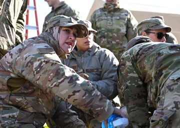 Med Hawks execute EMEDS HRT training