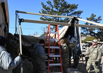 Med Hawks execute EMEDS HRT training