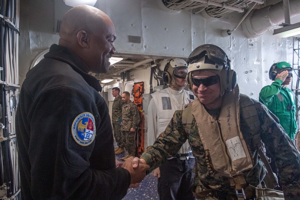 USS America (LHA 6) Welcomes Commanding General, III Marine Expeditionary Force