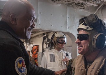 USS America (LHA 6) Welcomes Commanding General, III Marine Expeditionary Force