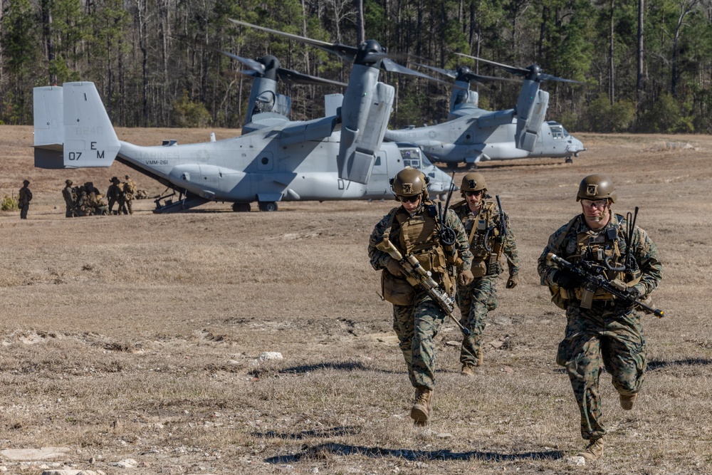 26th MEU completes crisis response exercise with EOTG