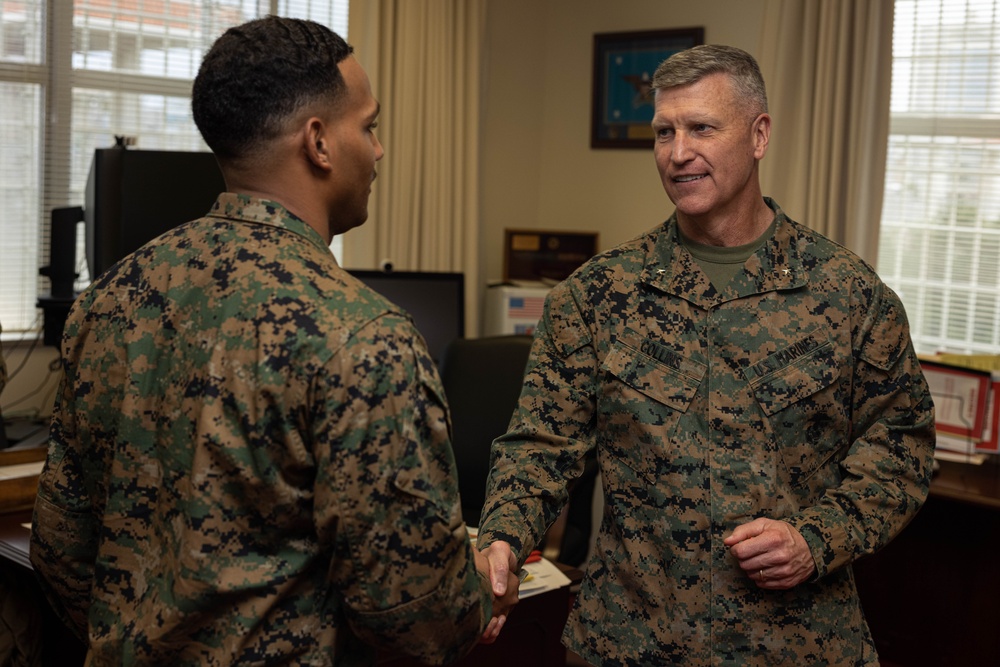 Brig. Gen. Collins Awards 3rd MLG Marines and NCOs of the Quarter and Year