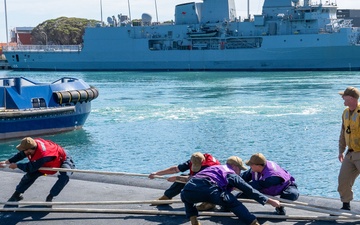 The Virginia-class fast-attack submarine USS Minnesota (SSN 783) arrives at HMAS Stirling, Western Australia, Australia