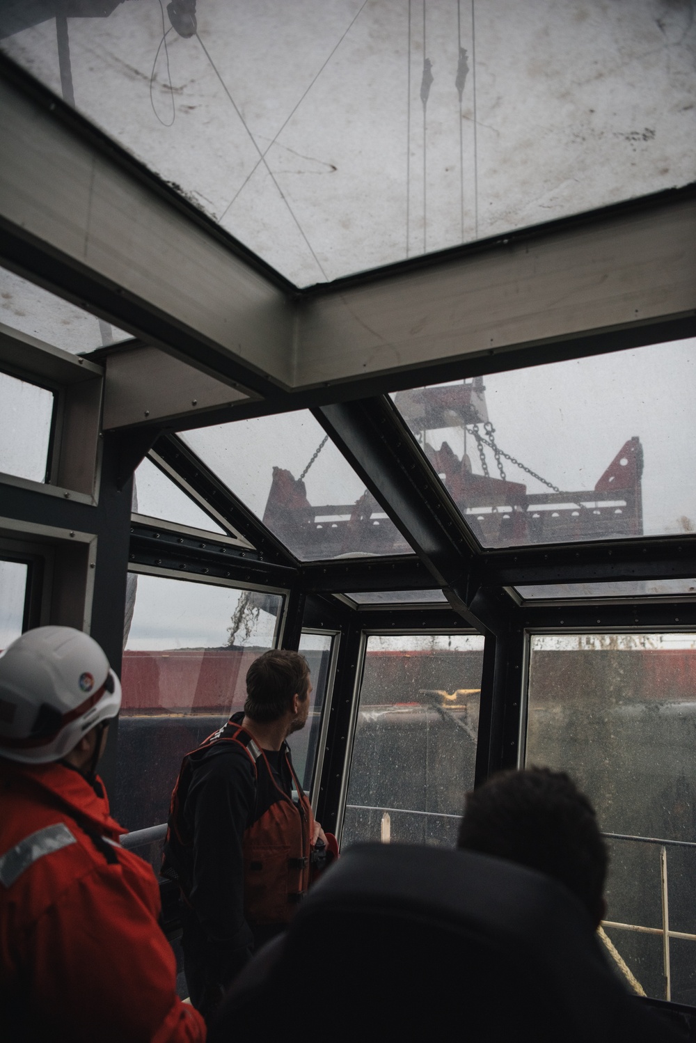 Baltimore District leadership visits DV Avalon during Baltimore Harbor and channels maintenance dredging