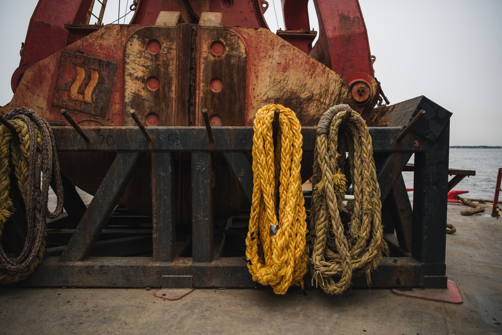 Baltimore District leadership visits DV Avalon during Baltimore Harbor and channels maintenance dredging