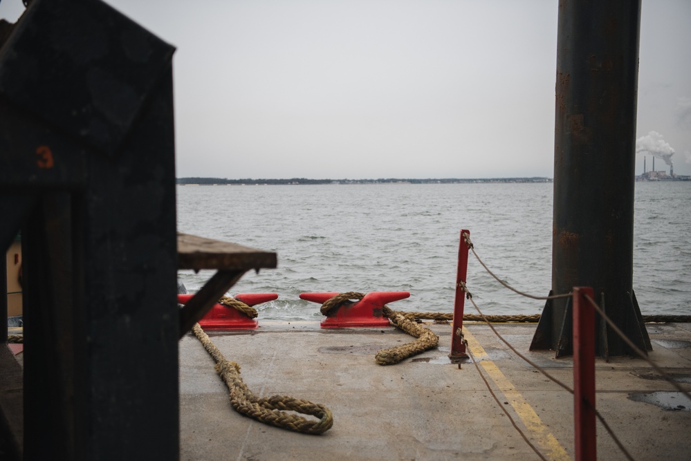 Baltimore District leadership visits DV Avalon during Baltimore Harbor and channels maintenance dredging